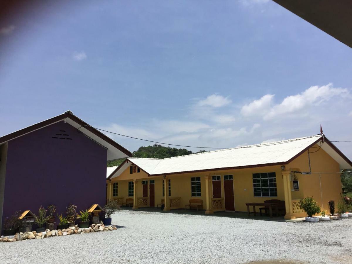 Trigona Chalet Hotel Marang Exterior foto